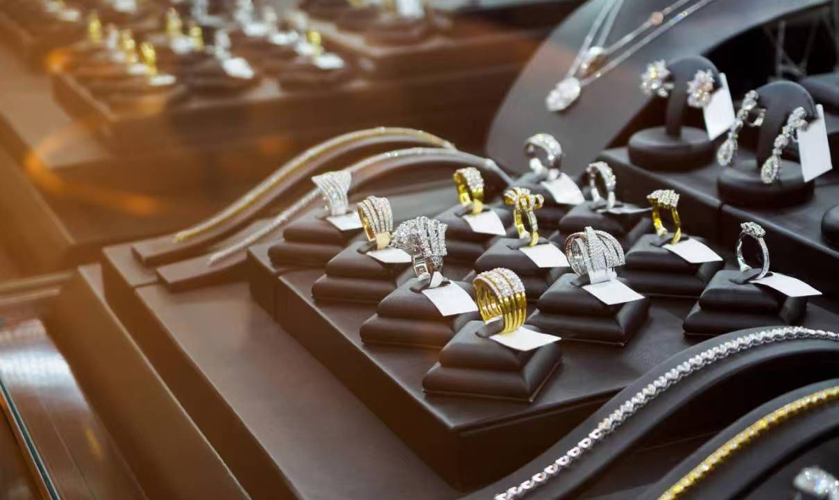 RFID UHF jewelry tag